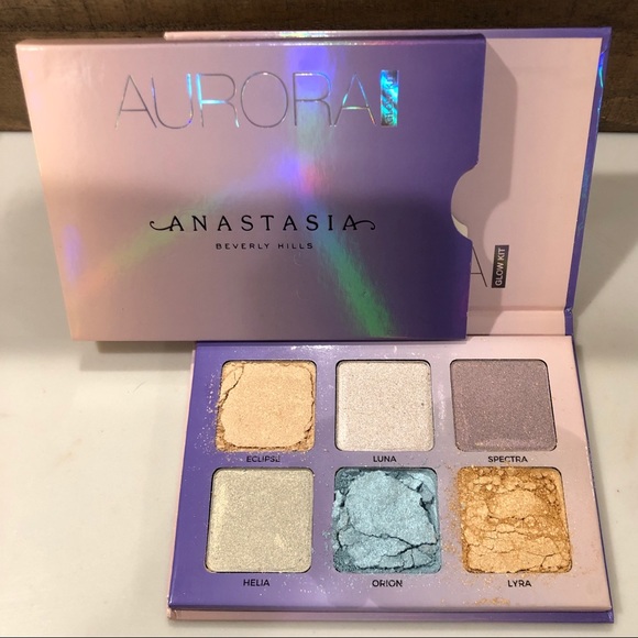 Anastasia Beverly Hills Other - HOST PICK!♥️ NEW Anastasia Aurora Glow Kit Palette